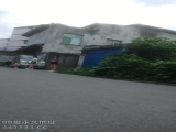 【持无套内射】傍晚小巷找站街女，好几个小姐姐选了个，跟着到小房间，脱下短裤等待插入