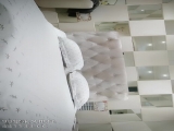 【胡哥探花】，新晋探花精彩首场，外围女神，模特身材大长腿，胆子大，洗澡撒尿也要拍，潜力大佬值得关注