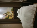 【天天来探花】，外围场继续，极品大圈女神来袭，苗条风骚温柔如水，一颦一笑勾魂摄魄，极品佳人场必看