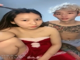 纹身小哥操女友，第一视角大屌直接插入，大白屁股猛顶，搞得好爽大声浪叫，最后冲刺无套内射
