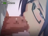 制服を着たセクシーな女の子はクリームパイを取得します