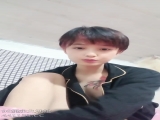 短发露脸气质小少妇，性感火辣的纹身跟小哥激情啪啪，口交大鸡巴让小哥舔逼玩的好嗨，多体位爆草抽插表情骚