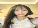 颜值区绿播下海，【0咕噜0】，满分女神，颜值抗打，无惧怼脸拍，上下粉嫩，声音超嗲让人骨酥