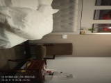 【冈本丶龟田一郎】约操骚熟女，按着头深喉插嘴，猛扣骚逼，骑乘后入轮番操