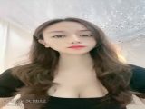 大波浪新人极品御姐！扭动小腰慢慢脱光！掰开紧致小穴，手指插入扣弄，翘起屁股后入特写