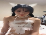 两根小辫超嫩美少女！情趣装丁字裤！夹子音说话嗲嗲，多毛小穴非常嫩，插我小骚逼好吗痒
