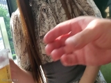 【無修正】長い髪を乱しながら崩れていく姿を見て強引に彼女の裸体を扱うとその理性を失いかけていた。