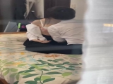 偷拍年轻小情侣出租屋性爱视频