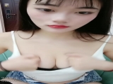 黑丝高跟露脸小骚逼全程高能直播大秀，性感的逼逼没有几根毛毛，让小哥道具抽插舔弄大鸡巴，撅着小屁股被草