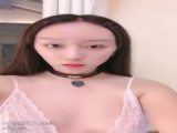 七彩新人~假阳具又粗又长❤️刺激得妹妹好爽~辛亏喝了好多水~喷不出来怎么搞！浪叫呻吟❤️哥哥，快点来艹