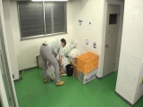ゴミ集積場でタイトワンピが透けすぎてパンツが丸見え状態の奥さんと2人きり！無意識に誘惑してくる透けパン尻がエロすぎるので今から即ハメします。VOL.3 犯られたいM尻妻 みひなさん(28歳)ヒップ97センチ