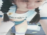 两根小辫子！甜美小姐姐操逼！站立抽插骚话不断，骑乘姿势水好多，操到浴室，边洗边抽插太骚了