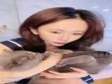 网红骚御姐风情万种！扭腰摆臀诱惑！张开双腿特写骚逼，揉捏奶子一脸骚样，浪叫呻吟不断