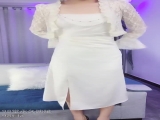 超高档御姐！长得像明星童X，无敌甜美大长腿，把美腿伸直了自慰，高价密码房，声音甜美喜欢唠嗑，9分高颜值8分好身材