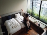 【火爆约炮❤️重磅核弹】绿帽男找黑超大屌满足白嫩娇妻 多姿势猛烈抽插 倒挂怼操插得深 强制口爆