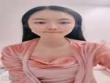 气质美少妇！看似文静骚的很！洗完澡给大家秀，柔软大奶子晃动，跳蛋震动豆豆，咬唇表情很是诱惑
