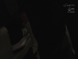 串刺しJ○痴● 痴●師2人に挟み撃ちされ逃げられず上下の穴を塞がれた色白娘 抵抗の暇を与えられず犯●れた華奢娘
